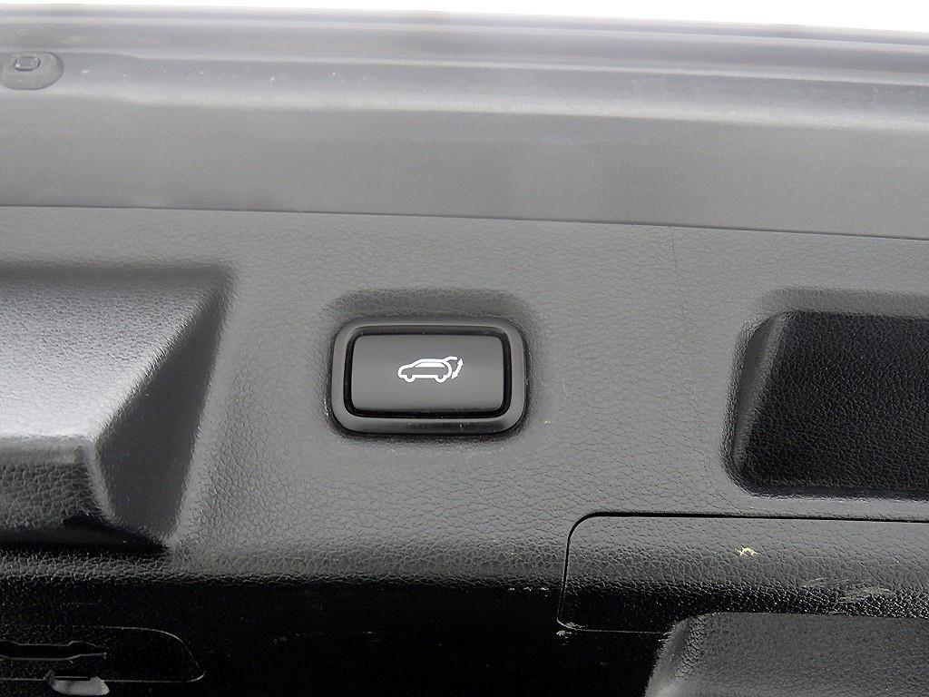 HYUNDAI Santa Fe - Vista 6