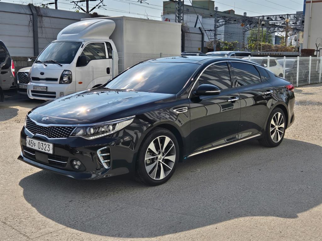 KIA K5 - Vista 2