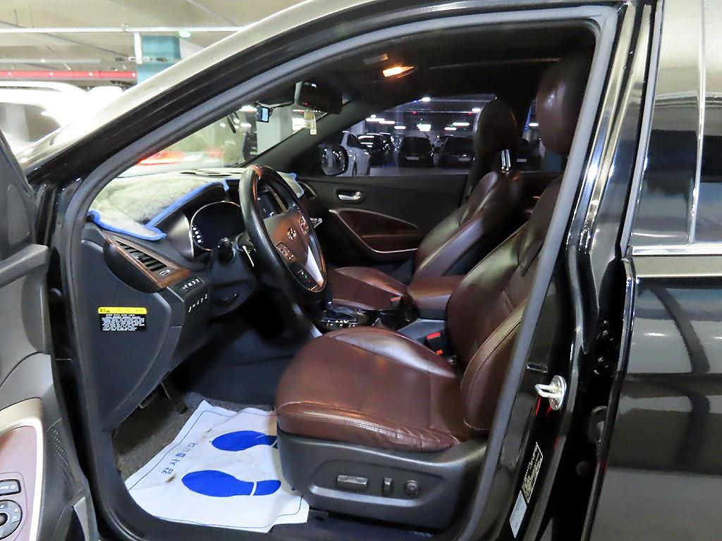 HYUNDAI Maxcruz - Vista 6