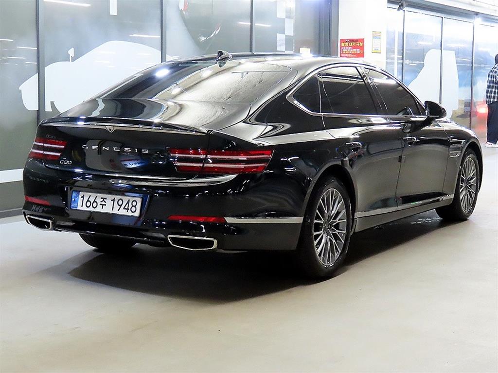 Genesis G80 - Vista 4