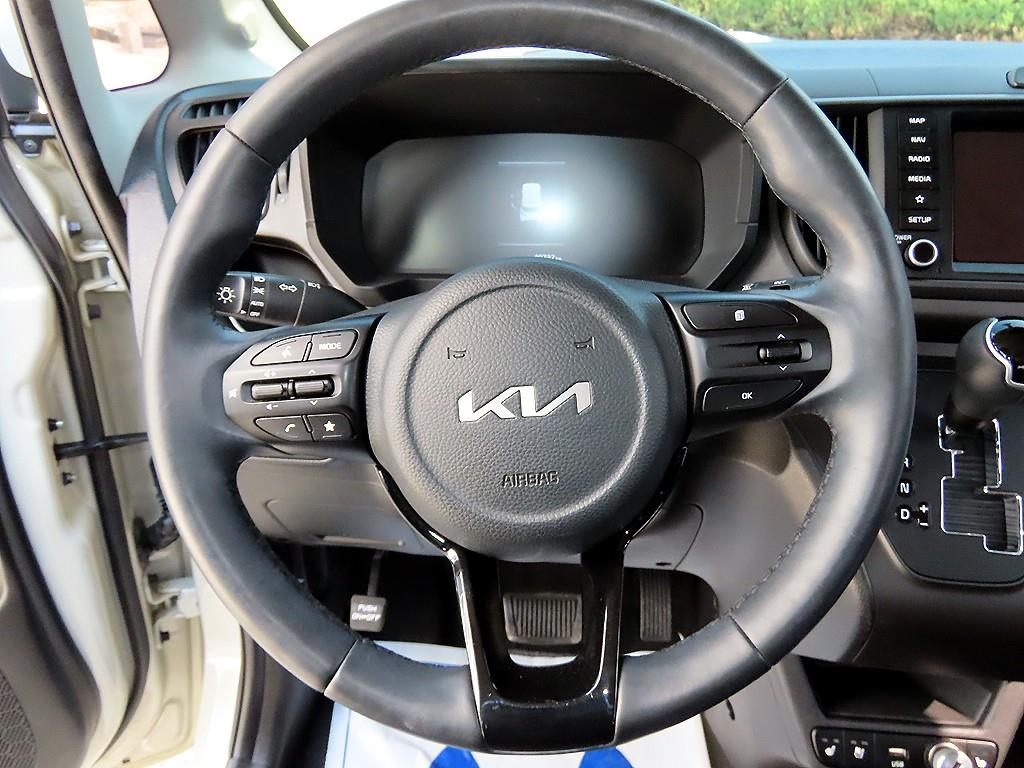 KIA Ray - Vista 8