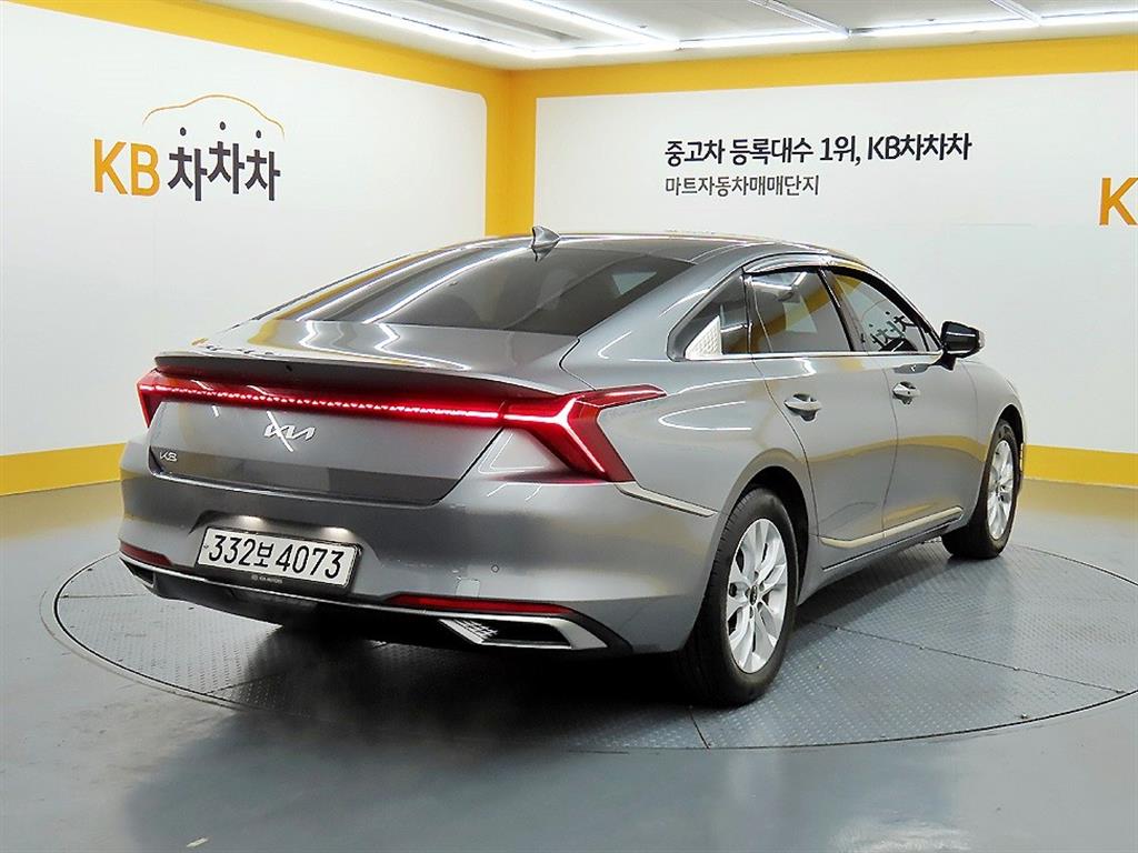 KIA K8 - Vista 4