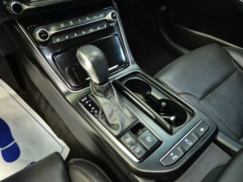 HYUNDAI Grandeur - Vista 8