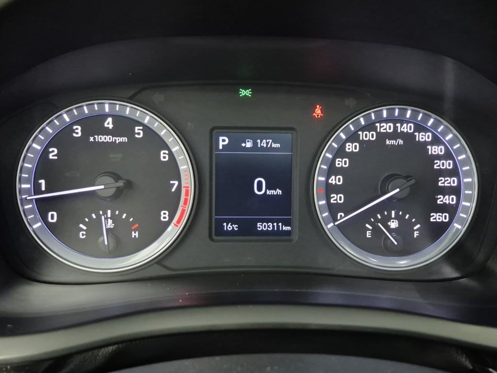HYUNDAI Sonata - Vista 7