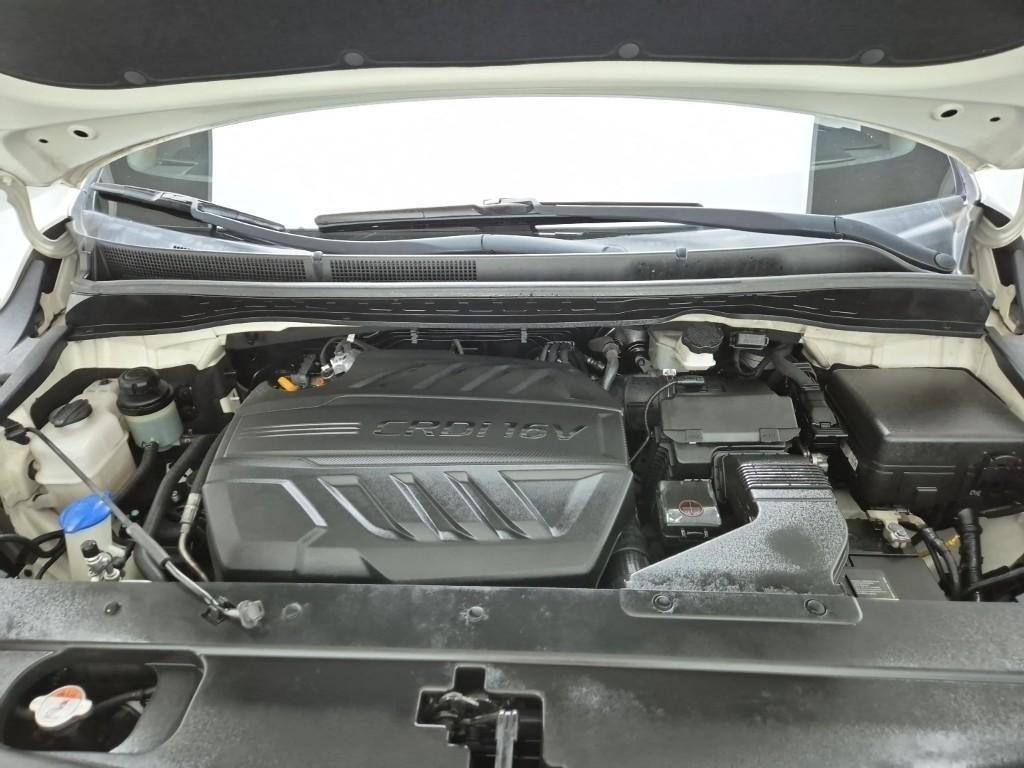 KIA Carnival - Vista 5