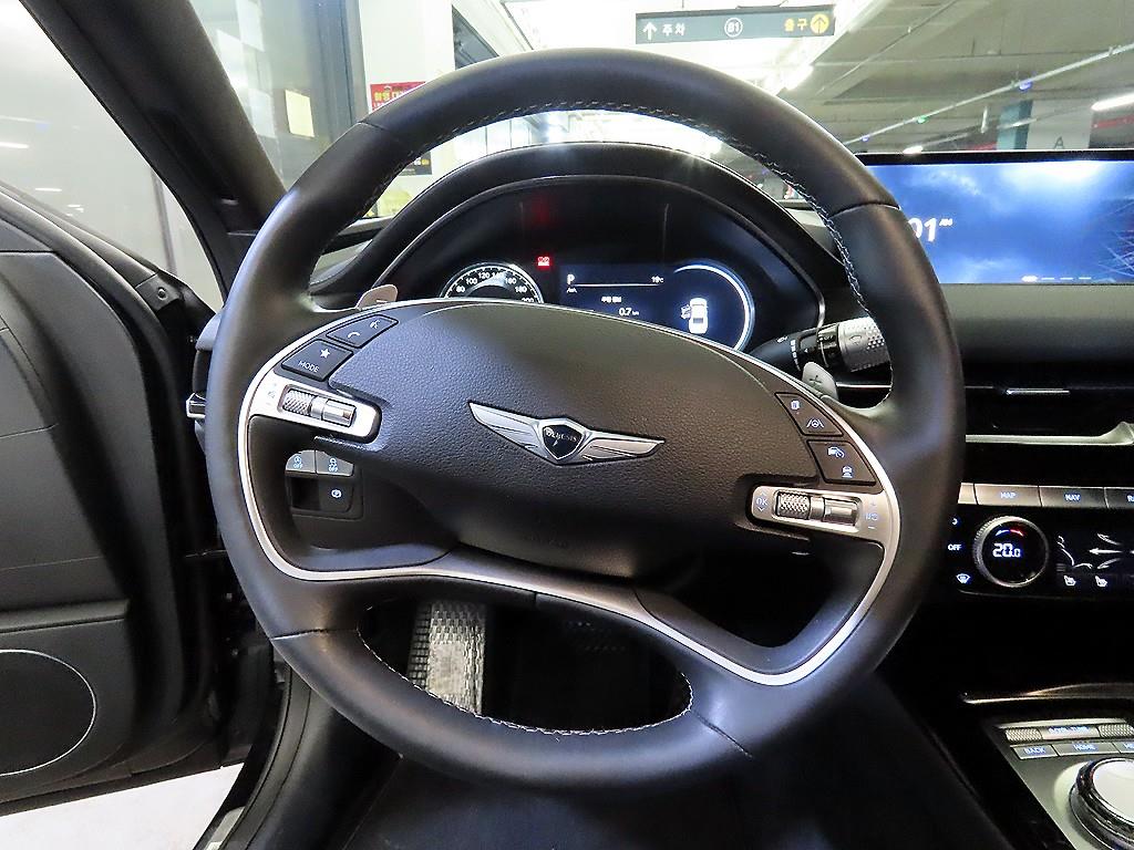 Genesis G80 - Vista 8
