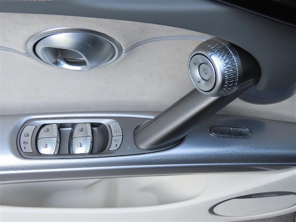 Genesis GV60 2023 - Importación desde Corea - HF Imports Iquique - Foto 12