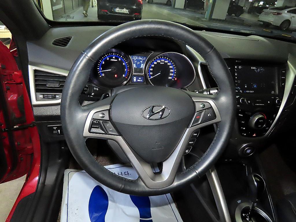 HYUNDAI Veloster - Vista 8