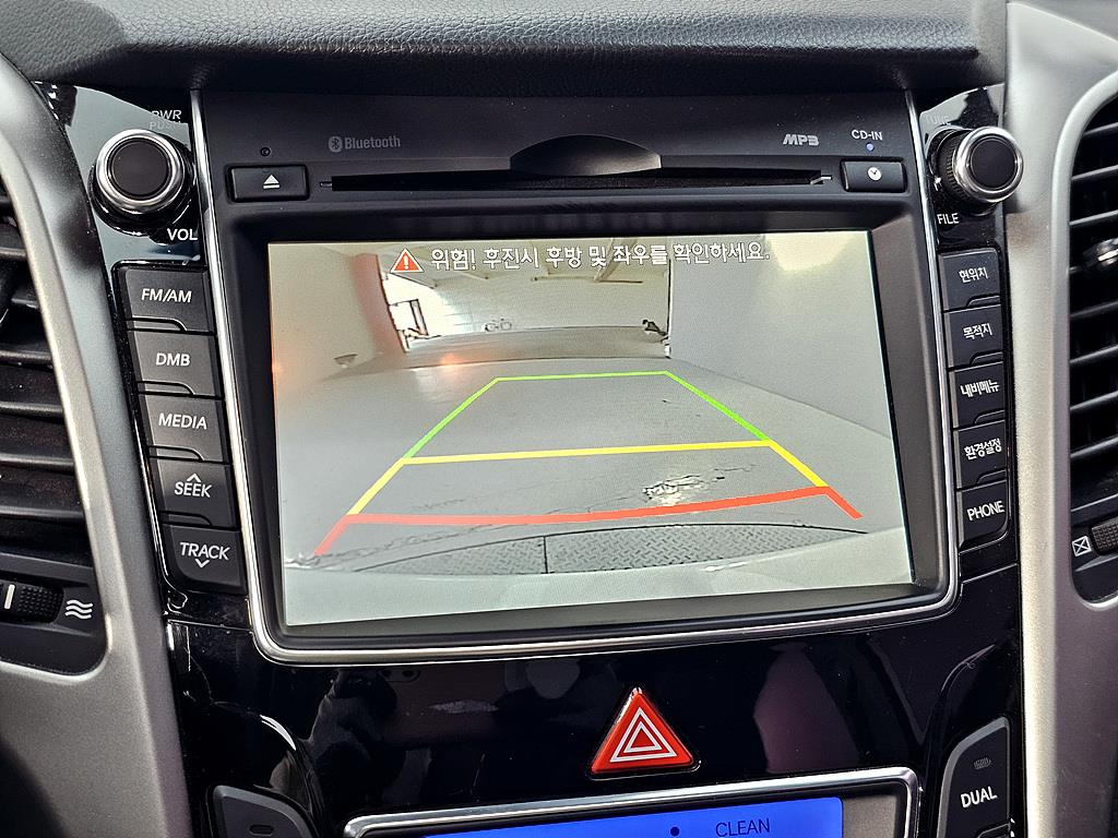 HYUNDAI i30 2012 Blanco - Importación desde Corea - HF Imports Iquique - Foto 16