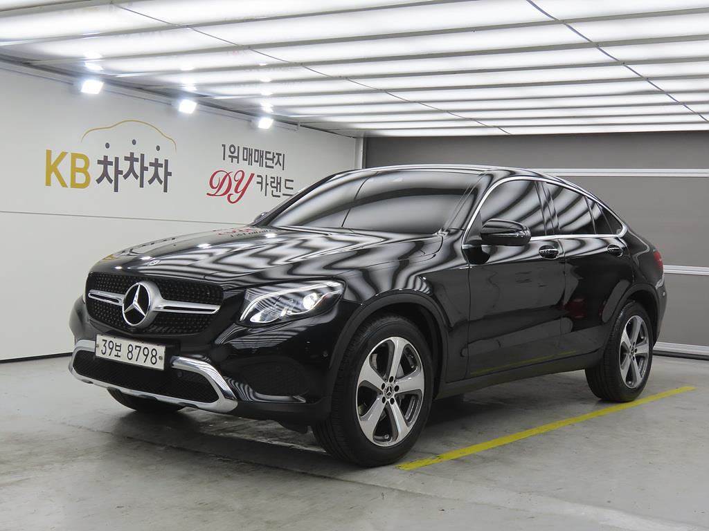 Mercedes Benz GLC Class 2019 Negro - Importación desde Corea - HF Imports Iquique - Foto 1