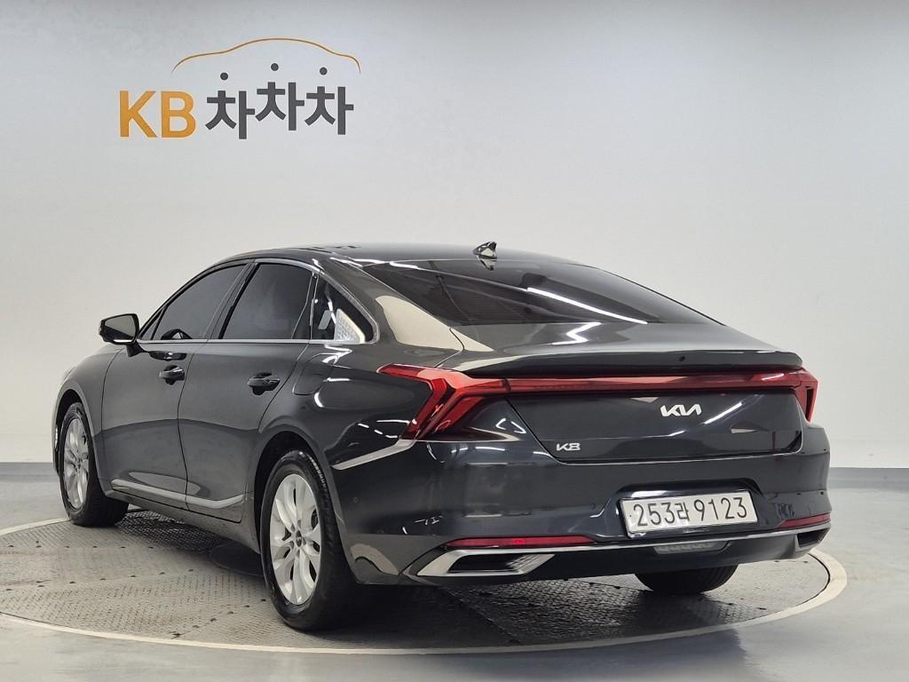 KIA K8 - Vista 2