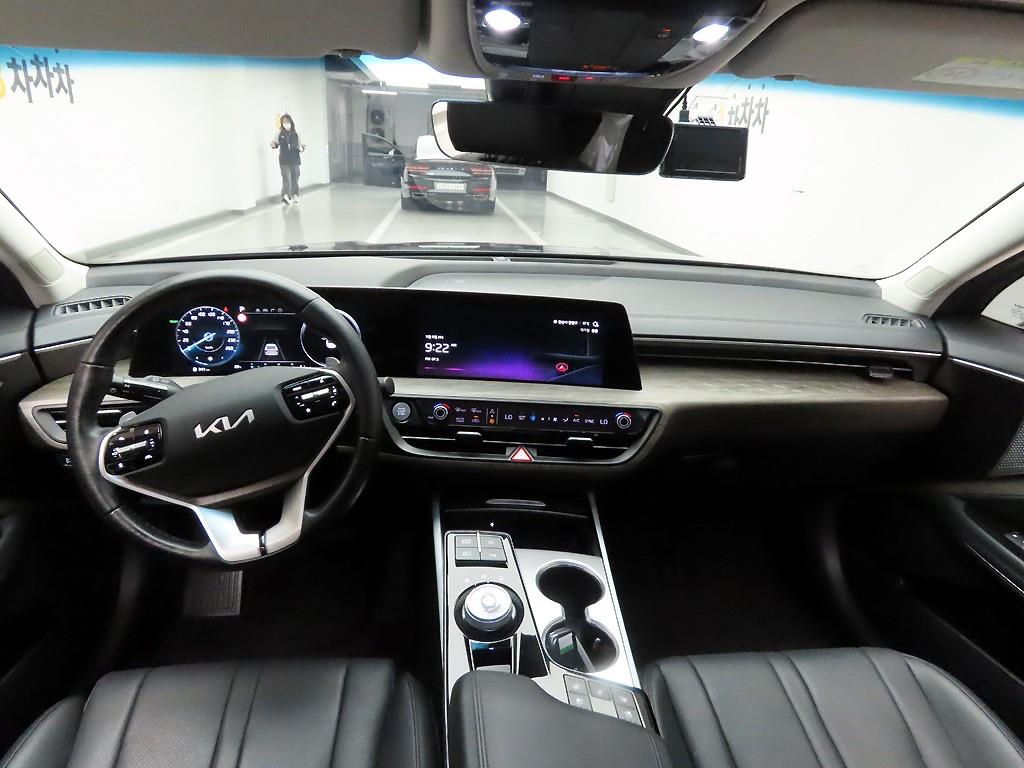 KIA K8 - Vista 7