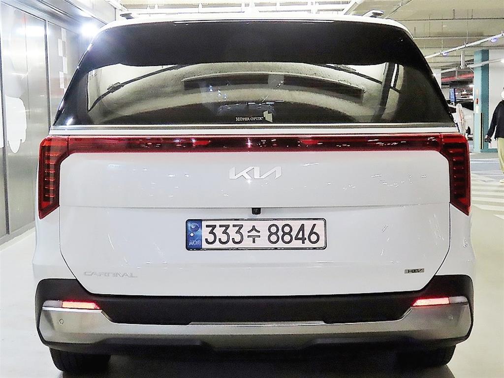 KIA Carnival - Vista 5