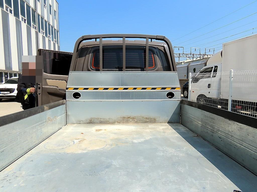 Small Truck Cargo (small) - Vista 5