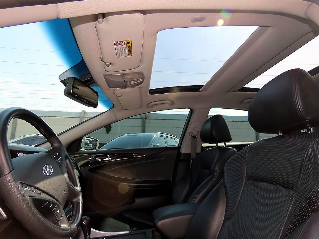 HYUNDAI Sonata 2010 Gris - Importación desde Corea - HF Imports Iquique - Foto 18