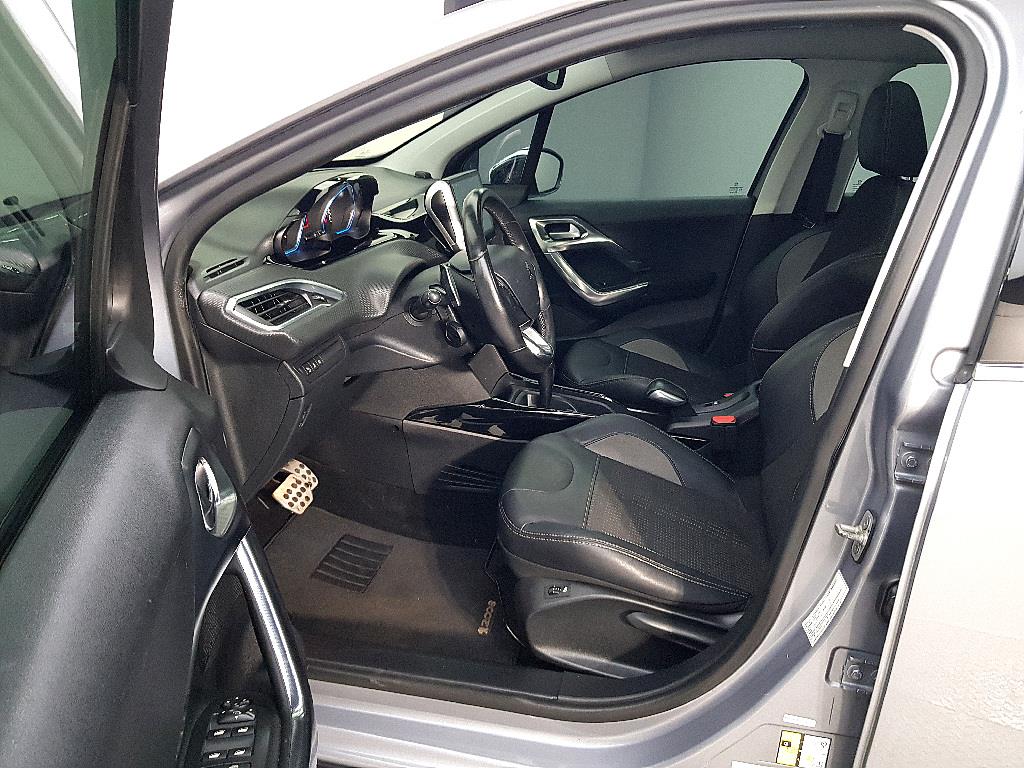 Peugeot 2008 - Vista 8