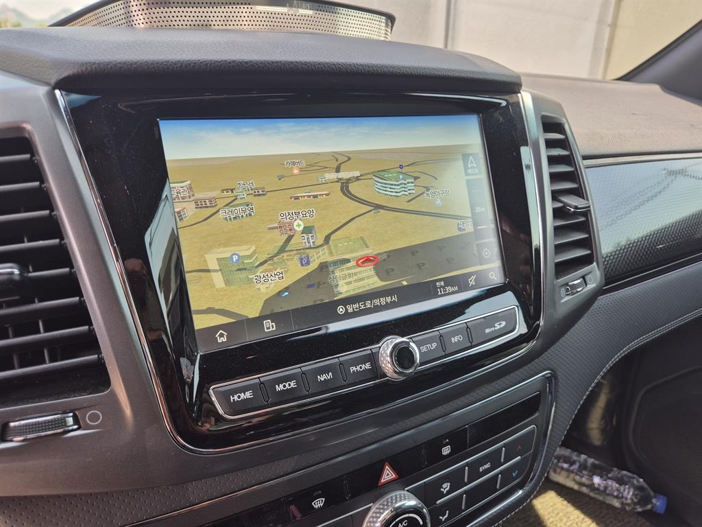 Ssangyong Rexton - Vista 10