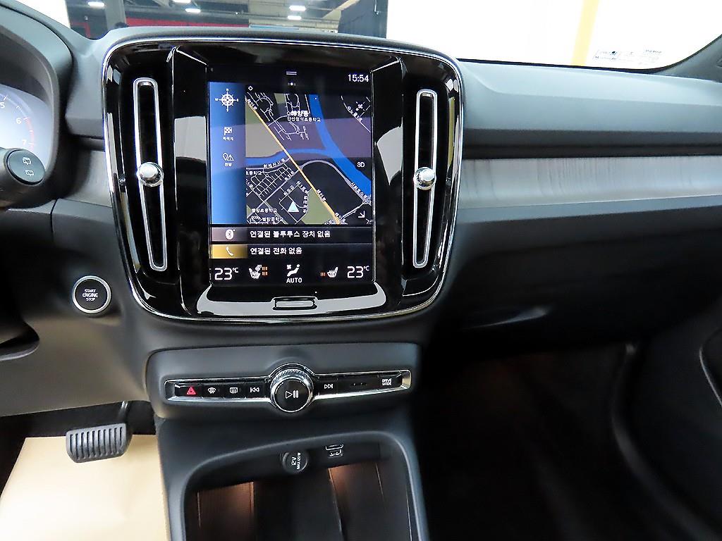 Volvo XC40 2021 - Importación desde Corea - HF Imports Iquique - Foto 13