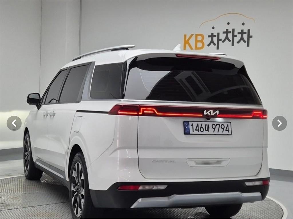 KIA Carnival - Vista 2