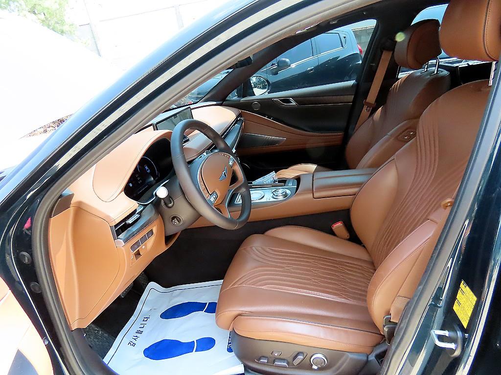 Genesis G80 - Vista 5