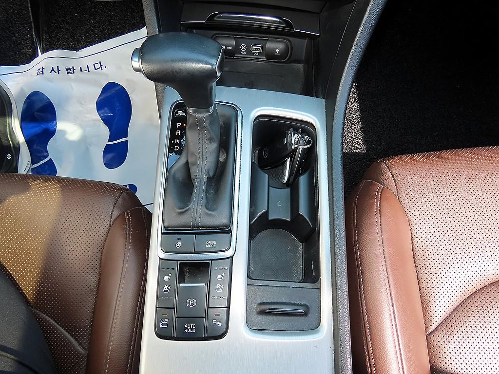 KIA K5 - Vista 10