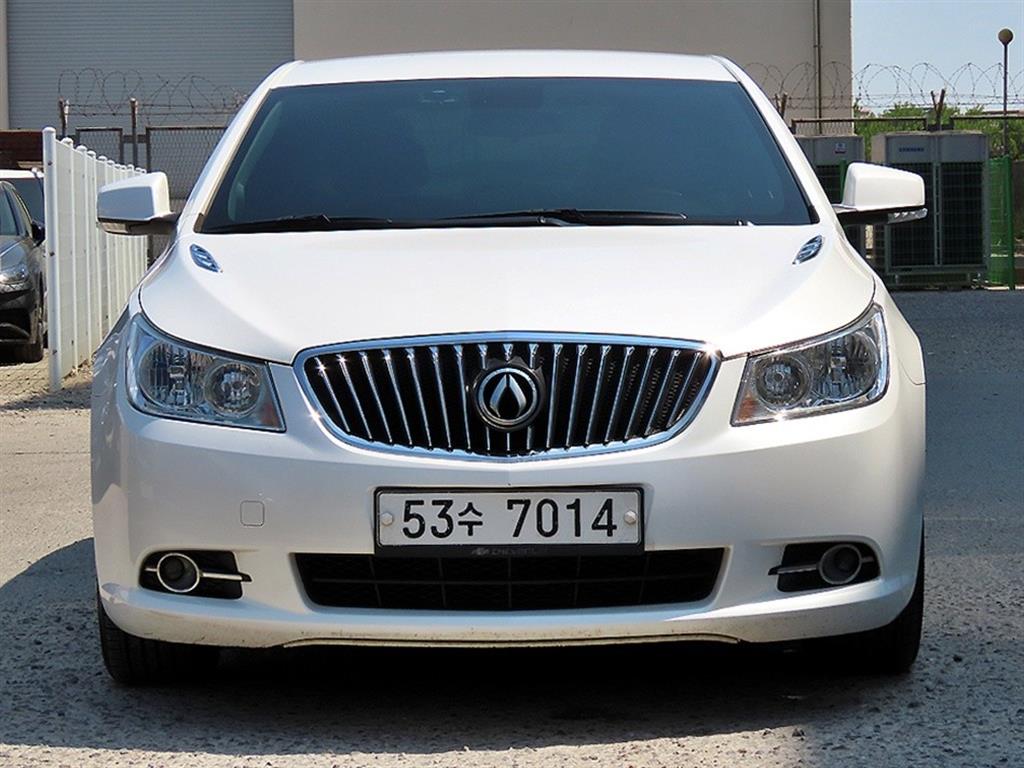 DAEWOO Alpheon 2013 Blanco - Importación desde Corea - HF Imports Iquique - Foto 1