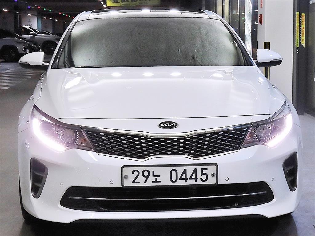 KIA K5 - Vista 2