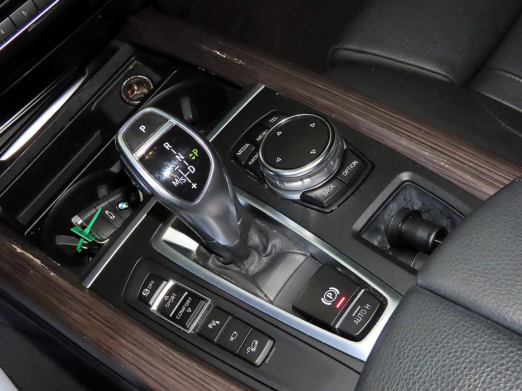 BMW X5 - Vista 12