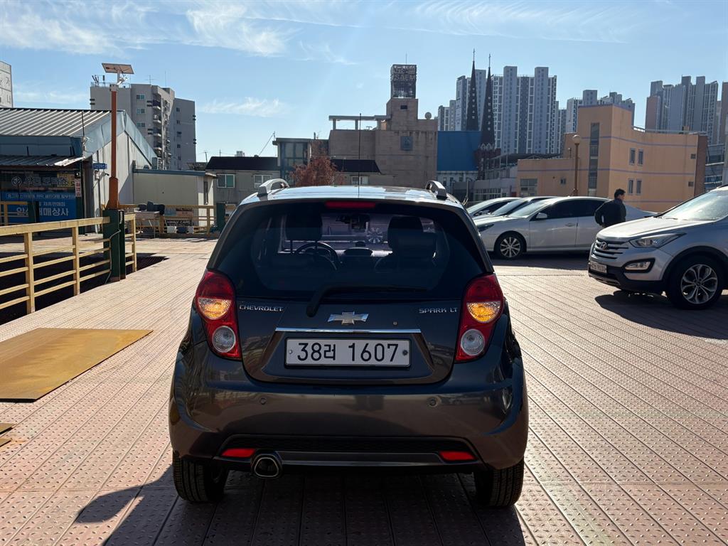 Chevrolet Spark - Vista 4