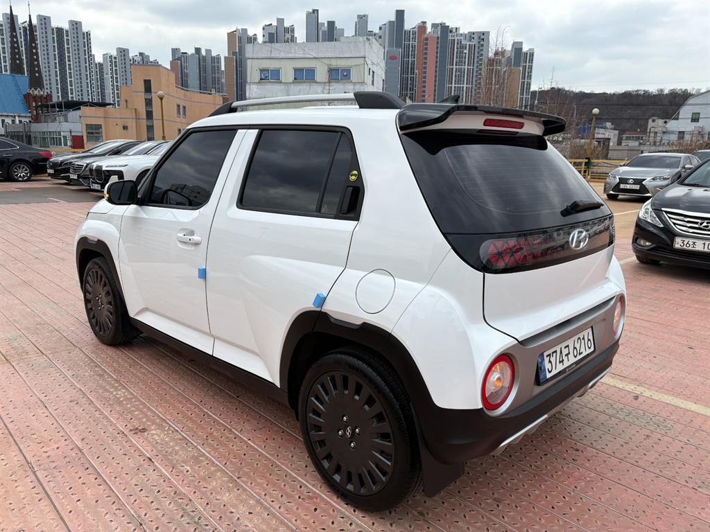 HYUNDAI Casper - Vista 2