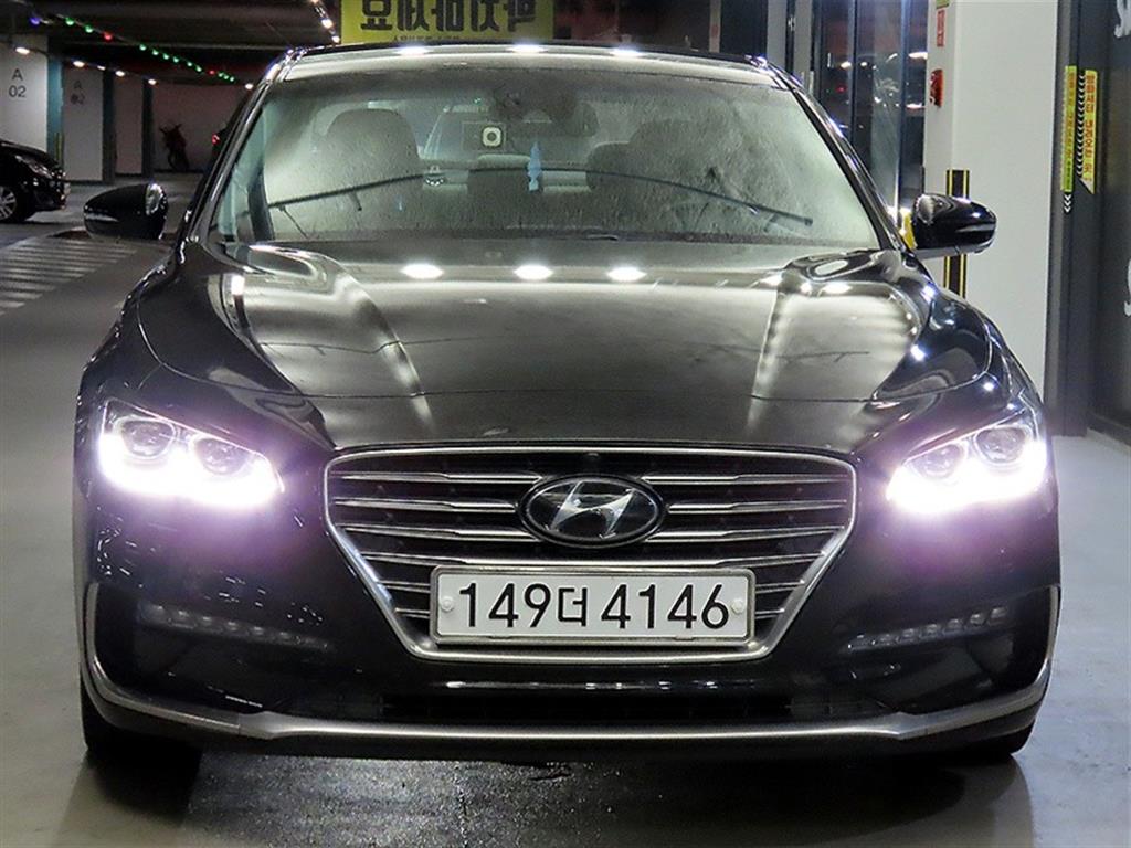 HYUNDAI Grandeur - Vista 2
