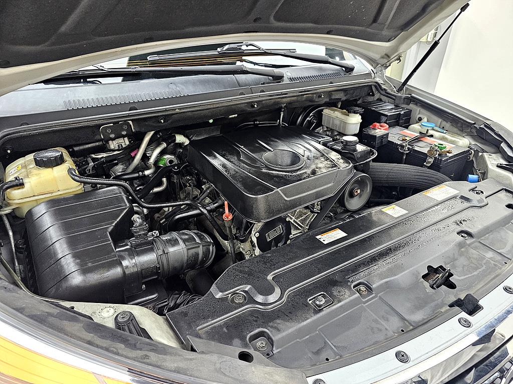 Ssangyong Korando - Vista 6