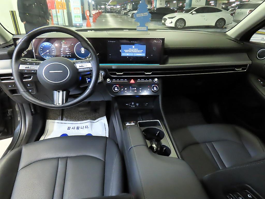 HYUNDAI Sonata - Vista 10
