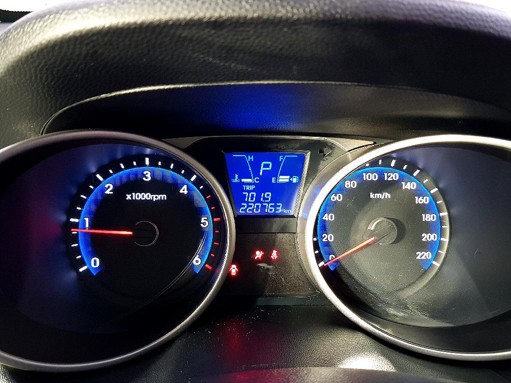 HYUNDAI Tucson - Vista 7