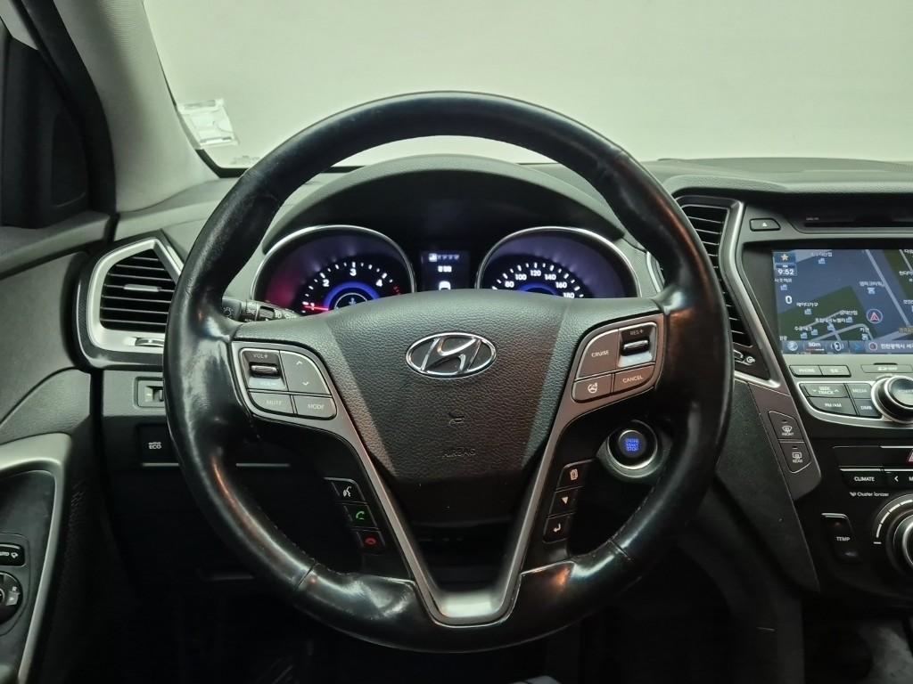 HYUNDAI Santa Fe - Vista 9