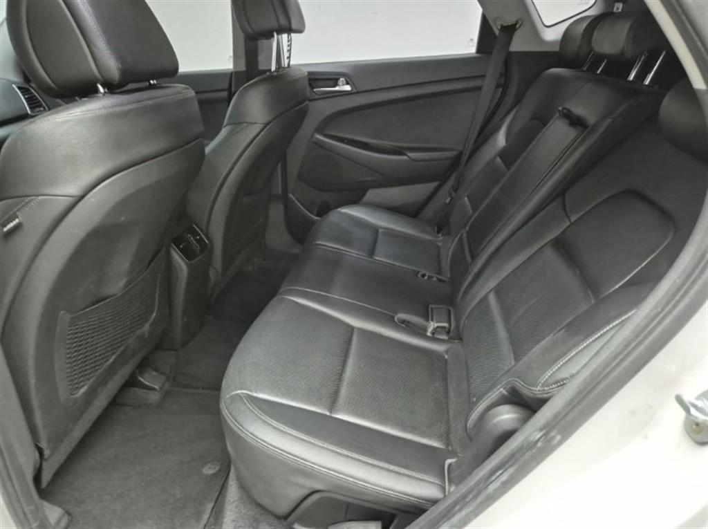 HYUNDAI Tucson - Vista 12