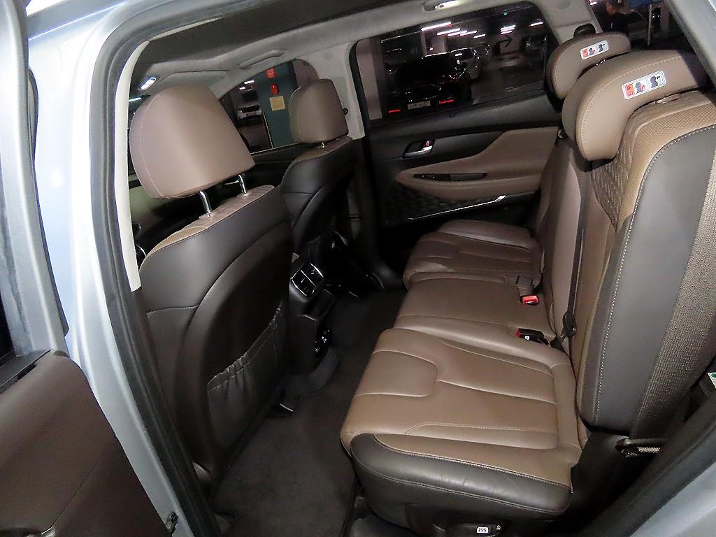HYUNDAI Santa Fe - Vista 7