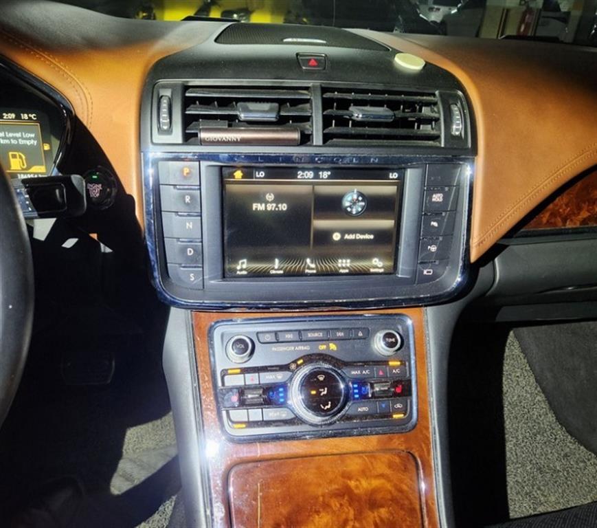 Lincoln Continental - Vista 6