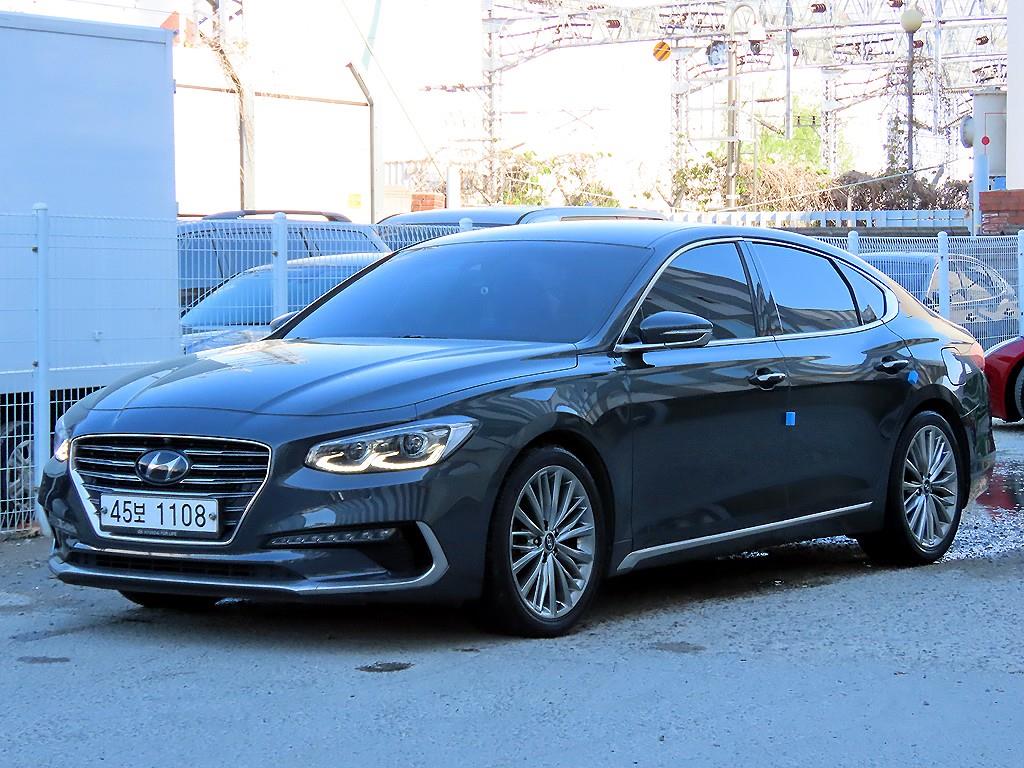 HYUNDAI Grandeur - Vista 2