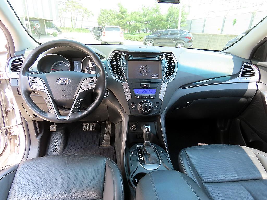 HYUNDAI Santa Fe - Vista 7