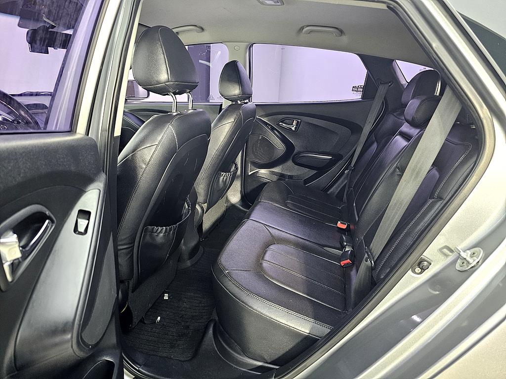 HYUNDAI Tucson - Vista 9