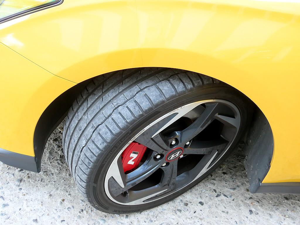HYUNDAI Veloster 2018 Amarillo - Importación desde Corea - HF Imports Iquique - Foto 20