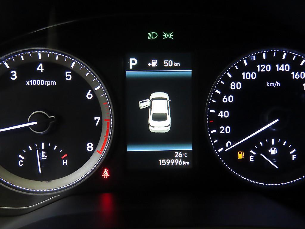 HYUNDAI Grandeur - Vista 9
