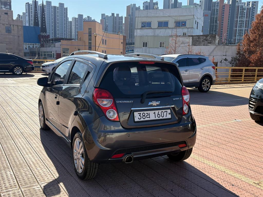 Chevrolet Spark - Vista 2