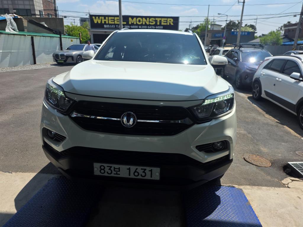 Ssangyong Rexton 2019 Blanco - Importación desde Corea - HF Imports Iquique - Foto 1