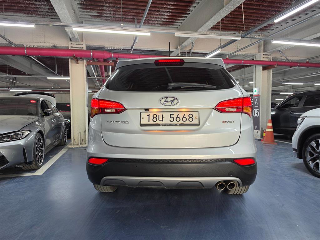 HYUNDAI Santa Fe - Vista 4