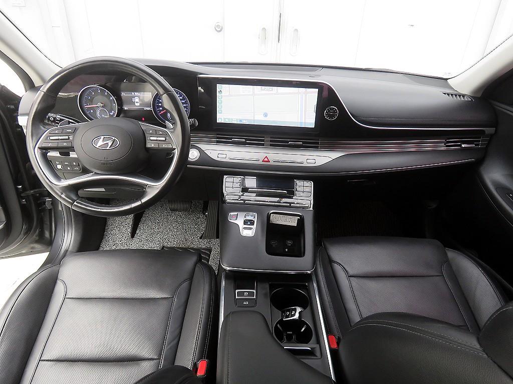 HYUNDAI Grandeur - Vista 8
