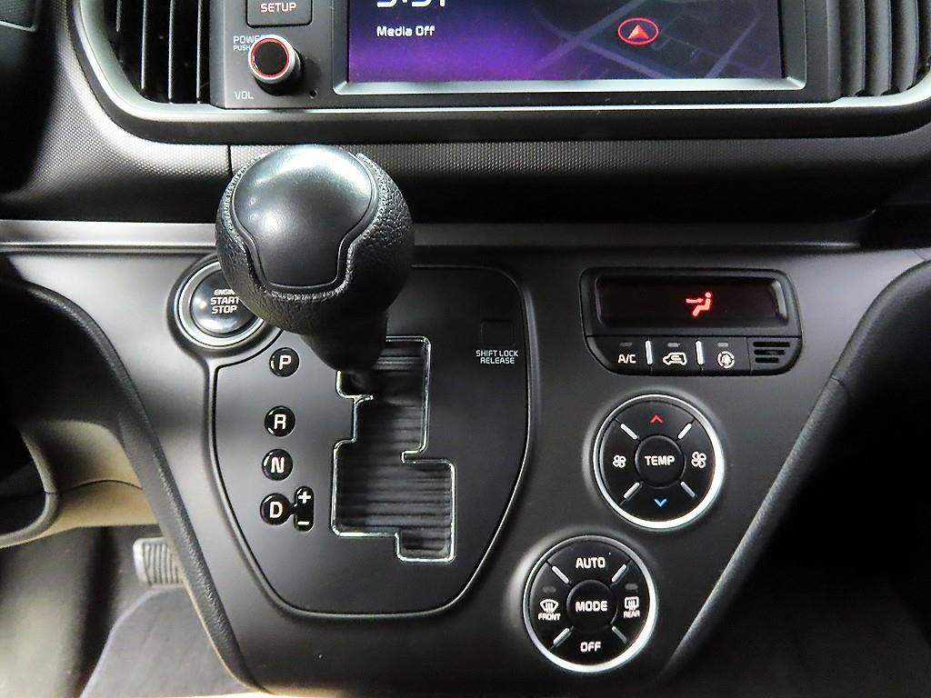 KIA Ray - Vista 10