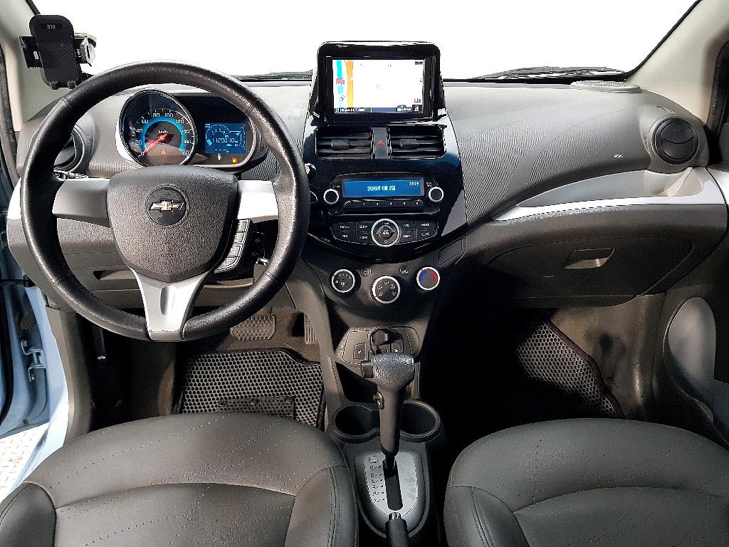 Chevrolet Spark - Vista 5
