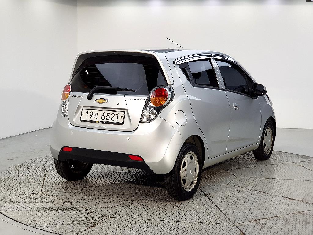 Chevrolet Spark - Vista 4